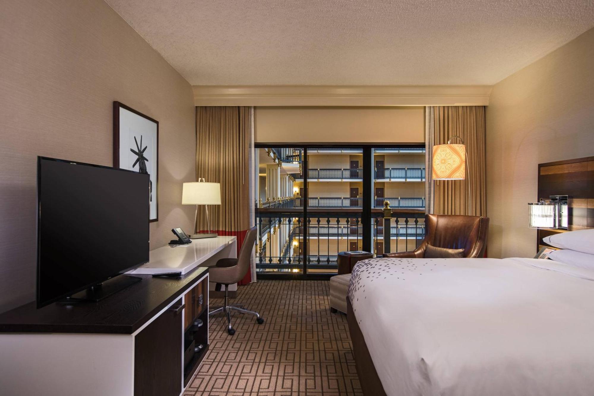 Renaissance Austin Hotel Bagian luar foto
