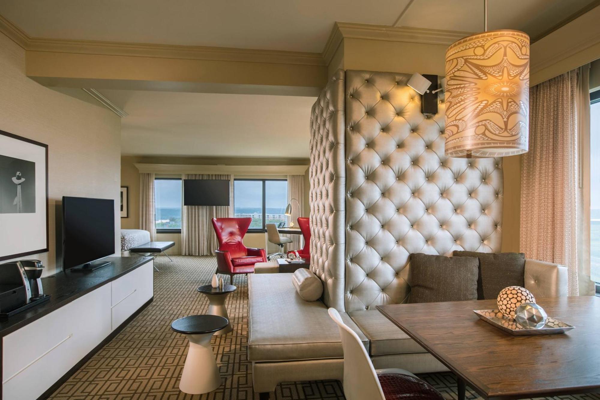 Renaissance Austin Hotel Bagian luar foto